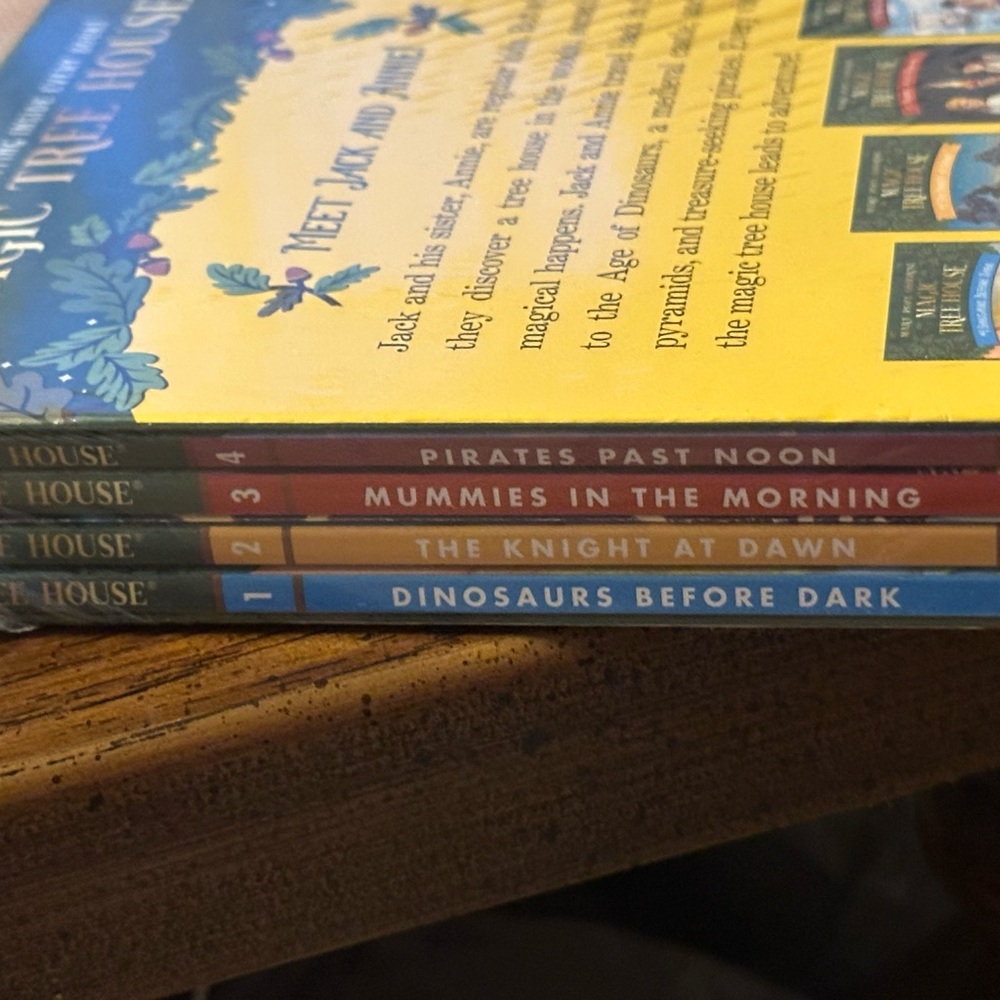 Magic Tree House Books 1-4 Set - Picture 3 of 4
